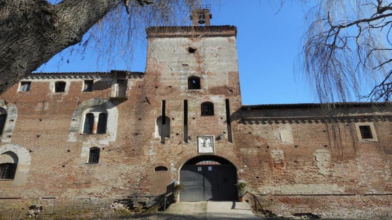 Most Haunted Places in the World - Castello della Rotta