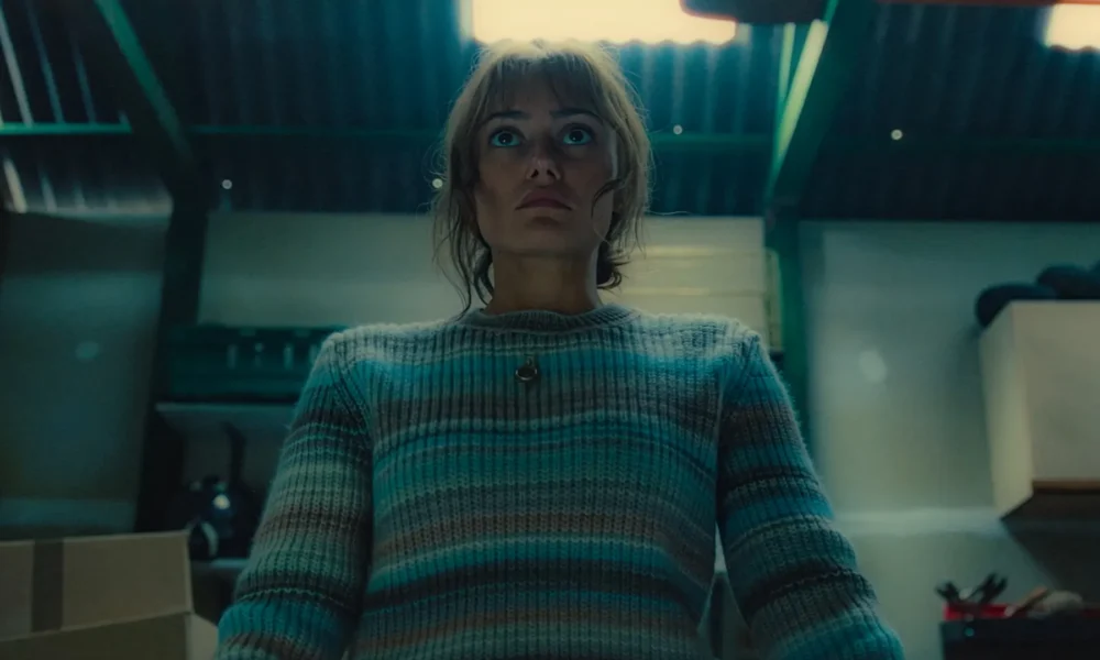 Ella Purnell as Rhiannon Lewis in the Sweetpea Season 2 trailer.
